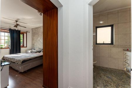 Casa à venda com 4 quartos, 305m² em Alphaville, Santana de Parnaíba