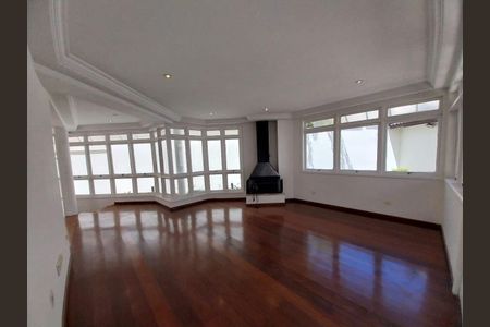 Casa à venda com 4 quartos, 275m² em Vila Sonia, São Paulo