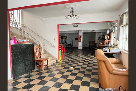 Casa à venda com 5 quartos, 342m² em Aclimação, São Paulo