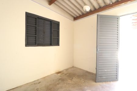 Casa para alugar com 280m², 4 quartos e 5 vagasDespejo