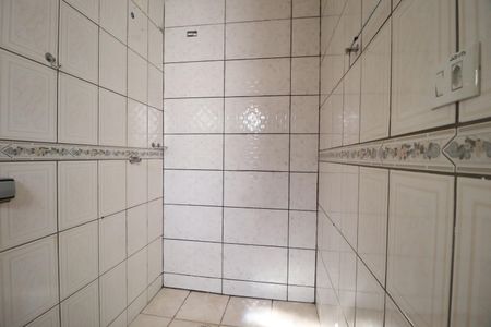 Casa para alugar com 280m², 4 quartos e 5 vagasBanheiro do Quarto 2