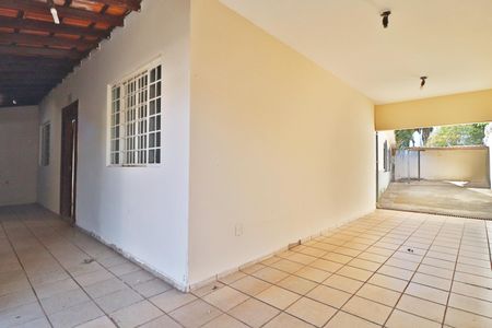 Casa para alugar com 280m², 4 quartos e 5 vagasGaragem