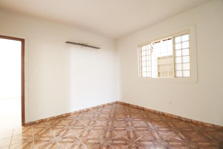 Casa para alugar com 280m², 4 quartos e 5 vagasQuarto 1 - Suíte