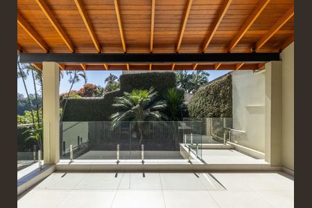 Casa à venda com 480m², 4 quartos e 5 vagas