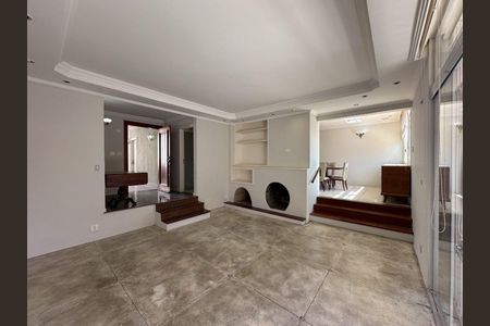 Casa à venda com 480m², 4 quartos e 5 vagas