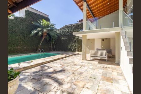 Casa à venda com 480m², 4 quartos e 5 vagas