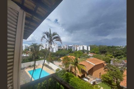 Casa à venda com 4 quartos, 473m² em Vila Inah, São Paulo