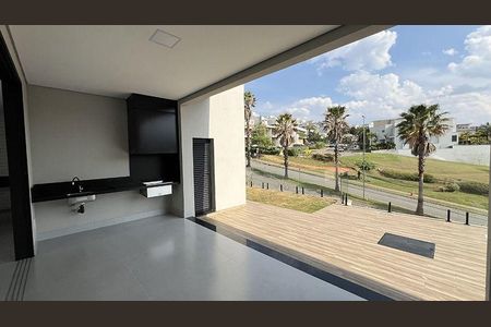 Casa à venda com 350m², 4 quartos e 4 vagas