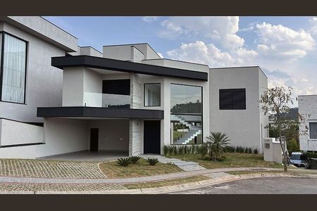 Casa à venda com 350m², 4 quartos e 4 vagas