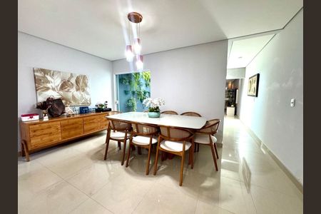 Casa à venda com 3 quartos, 191m² em Cidade Miramar, São Bernardo do Campo