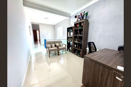 Casa à venda com 3 quartos, 191m² em Cidade Miramar, São Bernardo do Campo