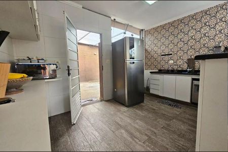 Casa à venda com 160m², 3 quartos e 2 vagas