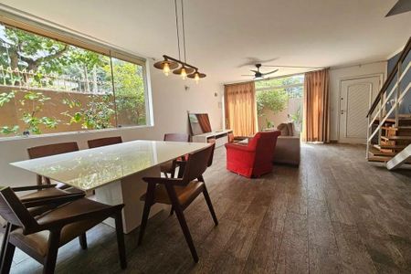 Casa à venda com 3 quartos, 160m² em Brooklin, São Paulo