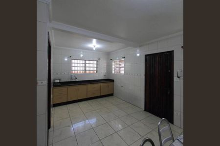 Casa à venda com 4 quartos, 304m² em Vila Vivaldi, São Bernardo do Campo