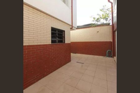 Casa à venda com 4 quartos, 304m² em Vila Vivaldi, São Bernardo do Campo