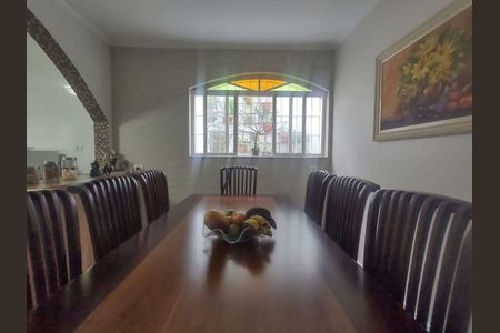 Casa à venda com 3 quartos, 205m² em Sítio da Figueira, São Paulo