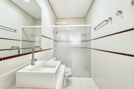 Casa à venda com 81m², 3 quartos e 2 vagas