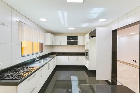 Casa à venda com 81m², 3 quartos e 2 vagas