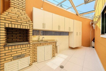 Casa à venda com 81m², 3 quartos e 2 vagas