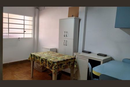 Casa à venda com 3 quartos, 150m² em Vila Carrão, São Paulo