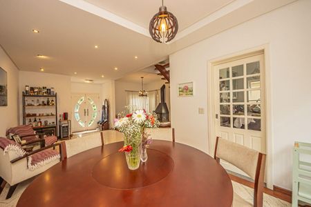 Casa à venda com 4 quartos, 180m² em Paraíso, São Paulo