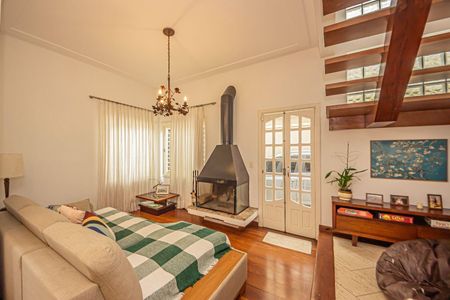 Casa à venda com 4 quartos, 180m² em Paraíso, São Paulo