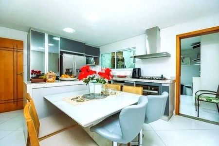 Casa à venda com 3 quartos, 171m² em Assunção, São Bernardo do Campo