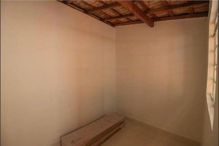 Casa à venda com 2 quartos, 100m² em Vila Elvira, São Paulo