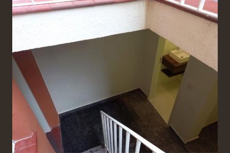 Casa à venda com 2 quartos, 100m² em Vila Elvira, São Paulo