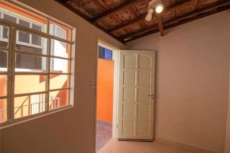 Casa à venda com 2 quartos, 100m² em Vila Elvira, São Paulo