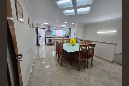 Casa à venda com 3 quartos, 217m² em Cidade Miramar, São Bernardo do Campo
