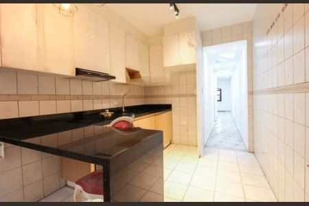 Casa à venda com 4 quartos, 183m² em Vila Prudente, São Paulo