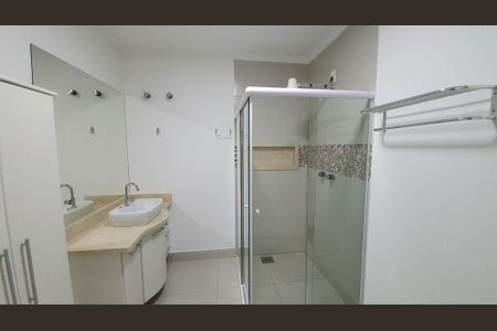 Casa à venda com 3 quartos, 236m² em Vila Regente Feijó, São Paulo
