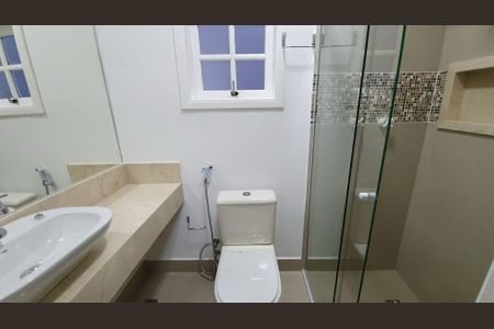 Casa à venda com 3 quartos, 236m² em Vila Regente Feijó, São Paulo