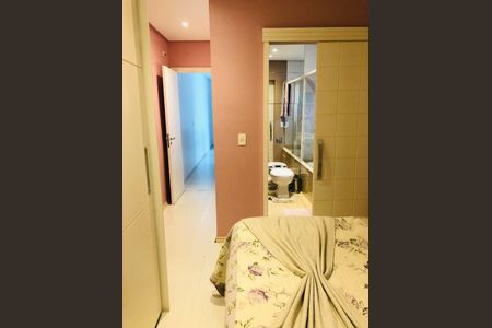 Casa à venda com 3 quartos, 174m² em Vila Invernada, São Paulo
