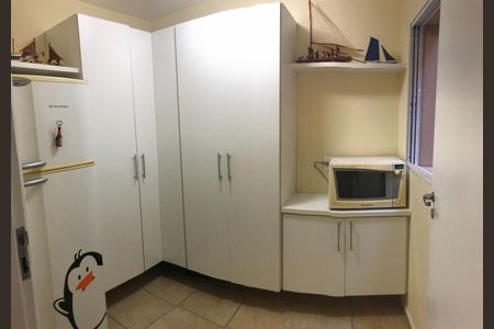 Casa à venda com 174m², 3 quartos e 5 vagas