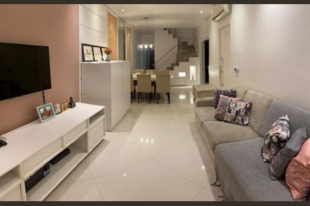 Casa à venda com 174m², 3 quartos e 5 vagas
