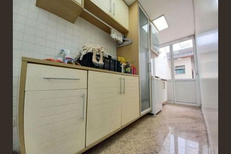 Casa à venda com 250m², 3 quartos e 4 vagas