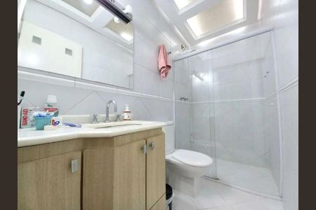 Casa à venda com 250m², 3 quartos e 4 vagas