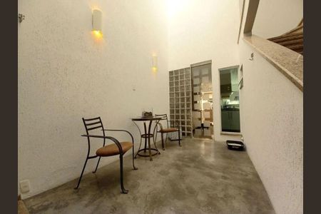 Casa à venda com 250m², 3 quartos e 4 vagas