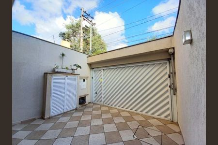 Casa à venda com 250m², 3 quartos e 4 vagas