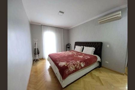 Casa à venda com 3 quartos, 250m² em Vila Mussolini, São Bernardo do Campo