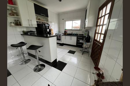 Casa para alugar com 213m², 3 quartos e 2 vagas