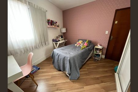 Casa para alugar com 213m², 3 quartos e 2 vagas