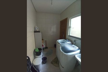 Casa à venda com 3 quartos, 243m² em Jardim Lavinia, São Bernardo do Campo
