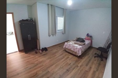 Casa à venda com 3 quartos, 243m² em Jardim Lavinia, São Bernardo do Campo