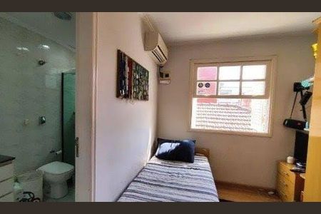 Casa à venda com 4 quartos, 200m² em Água Rasa, São Paulo