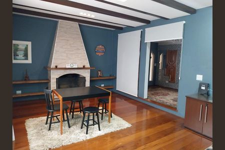 Casa à venda com 3 quartos, 329m² em Morumbi, São Paulo