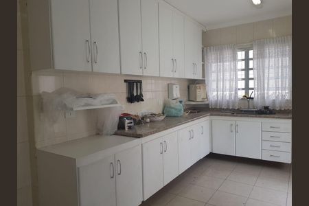 Casa à venda com 5 quartos, 400m² em Lapa, São Paulo