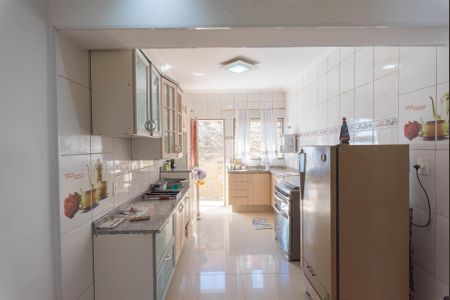 Casa à venda com 400m², 3 quartos e 3 vagasCozinha